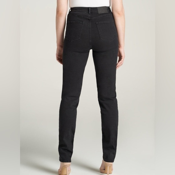 American Tall women’s 32x35 THE LOLA - STRETCH SLIM-FIT TALL HIGH WAISTED JEANS - Picture 3 of 13